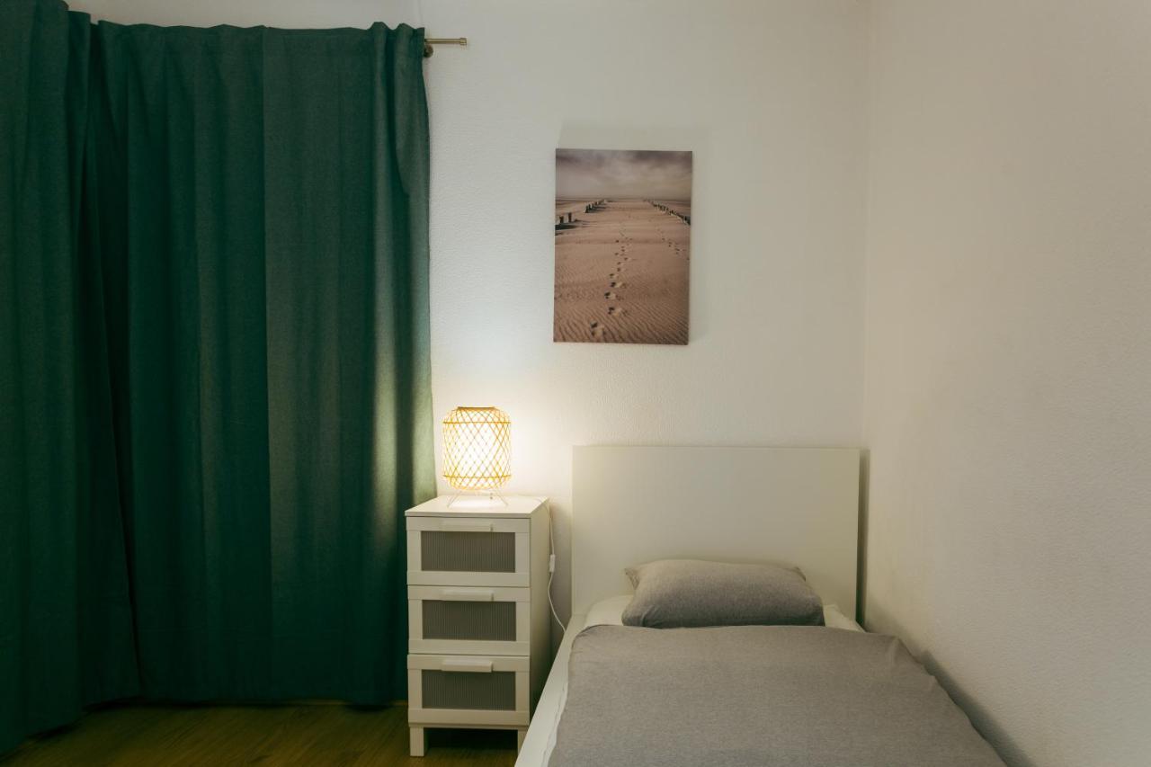 Enjoy View Apartment - Ocean, Surf, Beach, Eat & Work Атогиа-да-Балейя Экстерьер фото