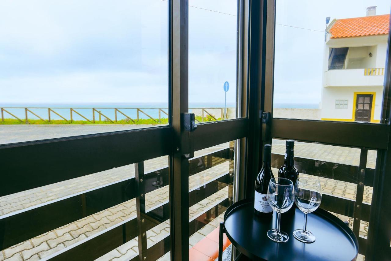 Enjoy View Apartment - Ocean, Surf, Beach, Eat & Work Атогиа-да-Балейя Экстерьер фото